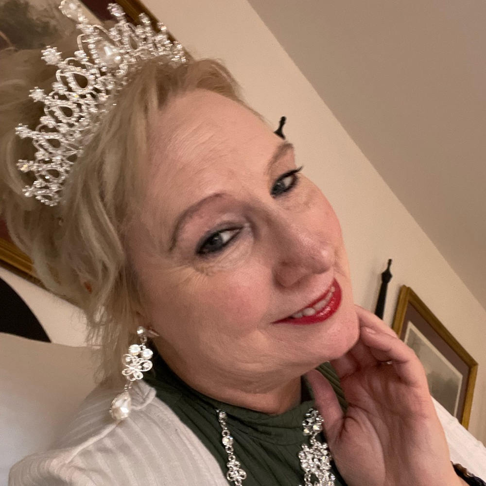 Tiara, Necklace, and earrings set.  Excellent Condition